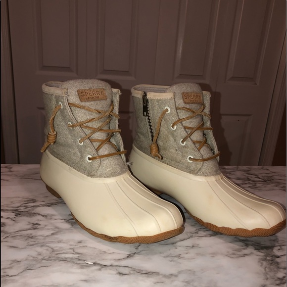 women's saltwater wool embossed duck boot with thinsulate